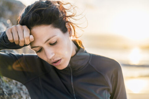 Ab wann kann man nach einer Erkältung wieder joggen gehen? (Foto: Porta/iStockphoto.com)