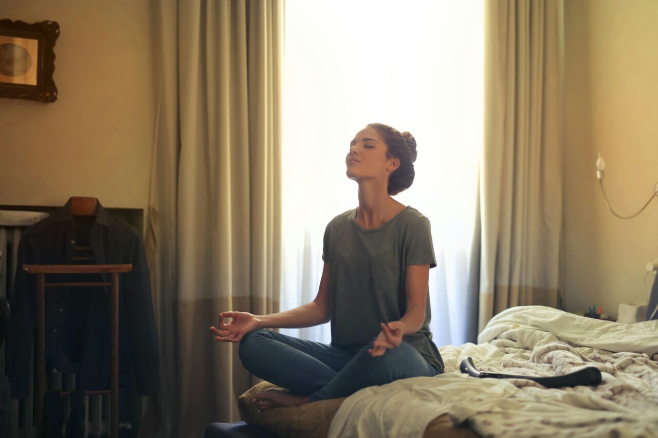 Meditieren beruhigt Körper, Geist und Seele (Foto: Olly/pexels.com)